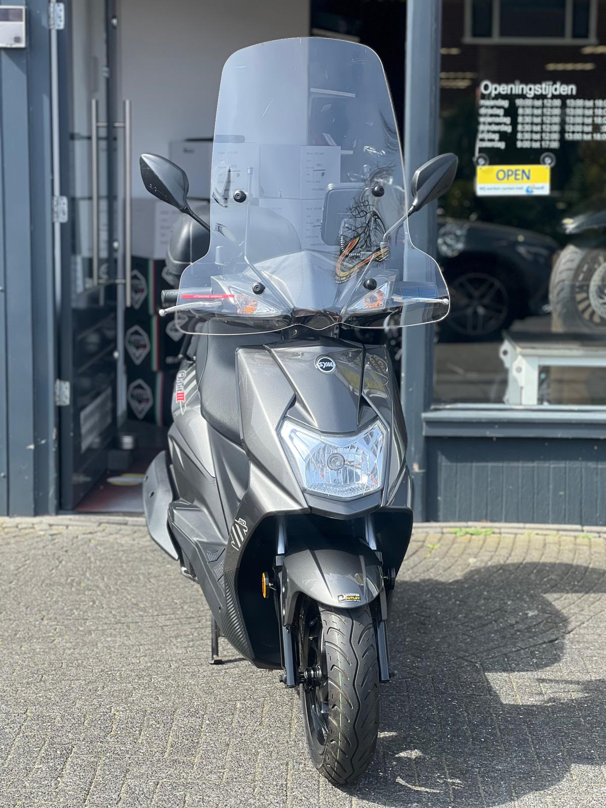 SYM Orbit 3 2025 – Scooter met Slechts 428 km | Bijna Nieuw + Garantie